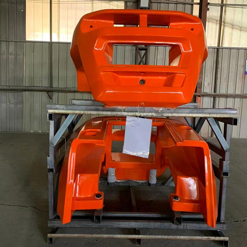 Nowe zamówienia zbiorcze od wieloletniego hiszpańskiego klienta: przeciwwagi do wózków widłowych i osłony świateł do wózków widłowych.